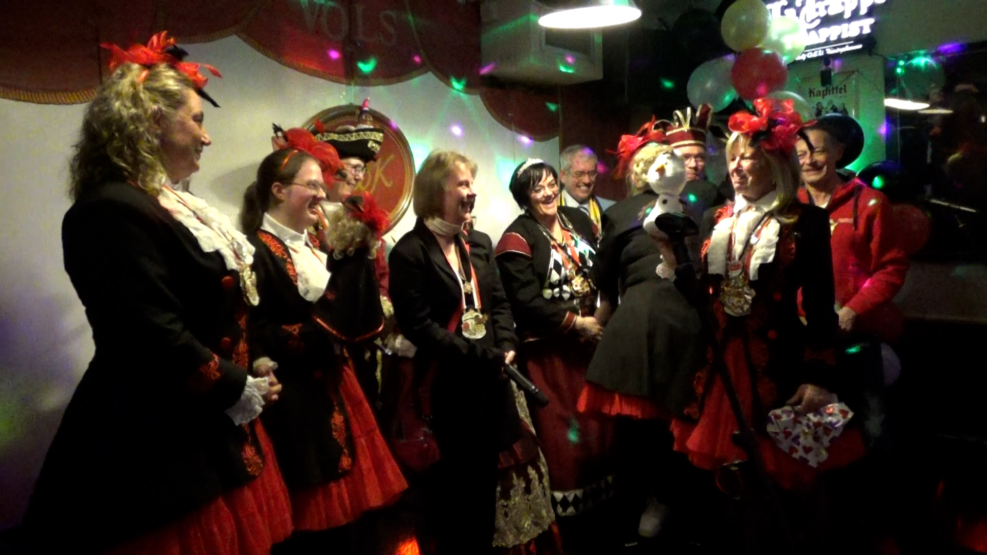 Vaals breekt met traditie: Vastelaovend door vrouwen