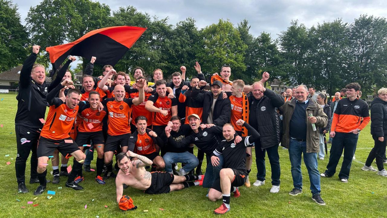 VV Neerbeek kampioen na gelijkspel tegen FC Roerdalen