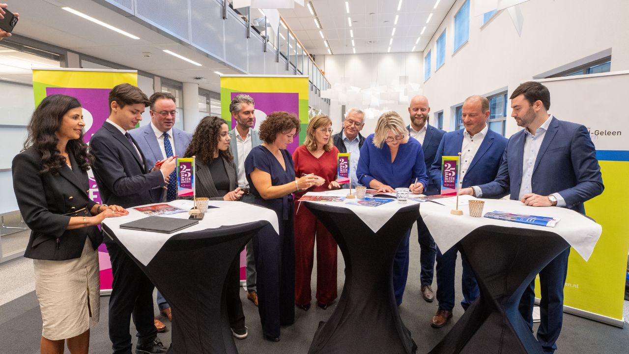 Coalitieakkoord: Sittard-Geleen maakt zich zorgen over de financiën, wethouders moeten meer de hort 