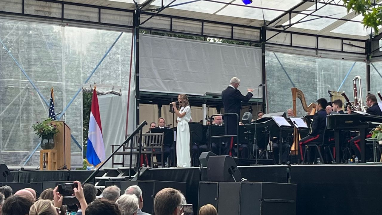 Emma Kok sluit theatertour af in Openluchttheater Valkenburg
