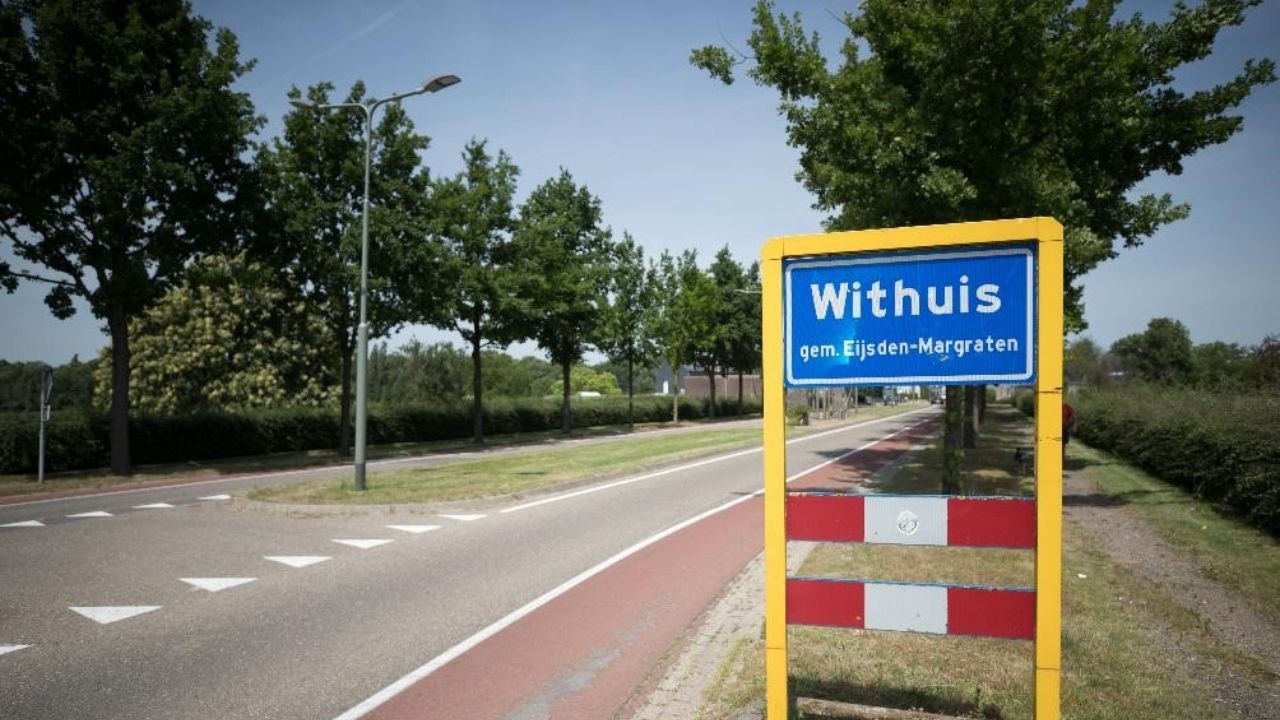 Weg door Withuis vanaf zaterdag weer open voor verkeer